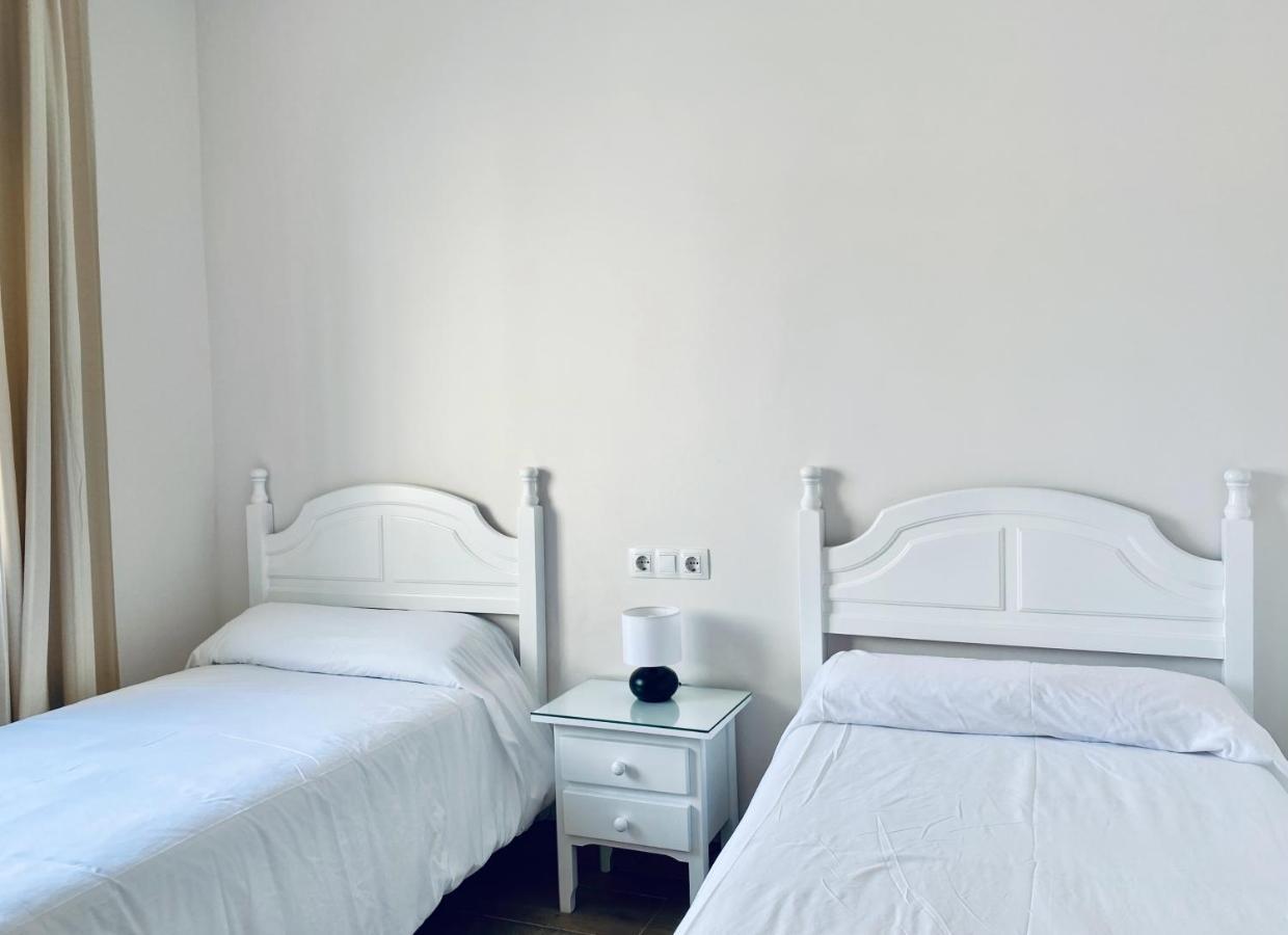 Apartamentos Turisticos Santo Rostro Chipiona Eksteriør bilde